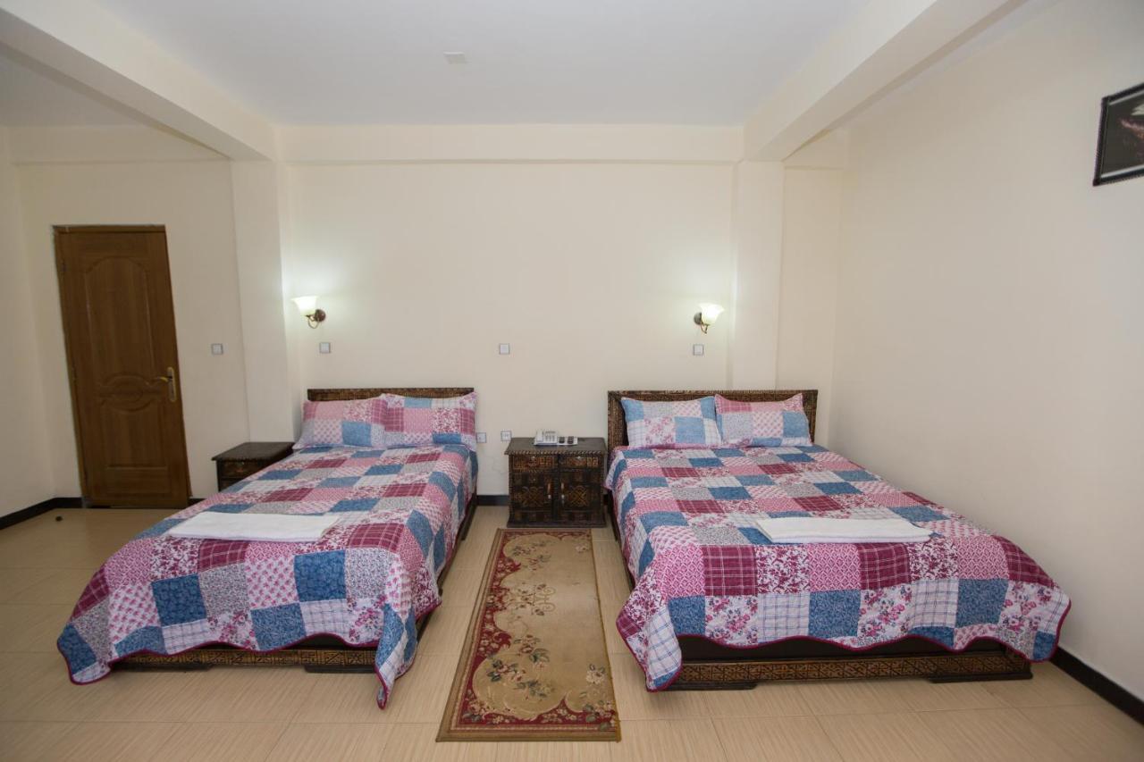Honey Land Hotel לאליבלה מראה חיצוני תמונה